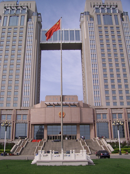 政府單位 內(nèi)置式錐形旗杆